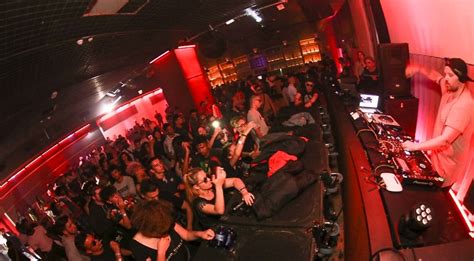 MIKA MENDES l NELSINHU l Royal Club (Odivelas) .